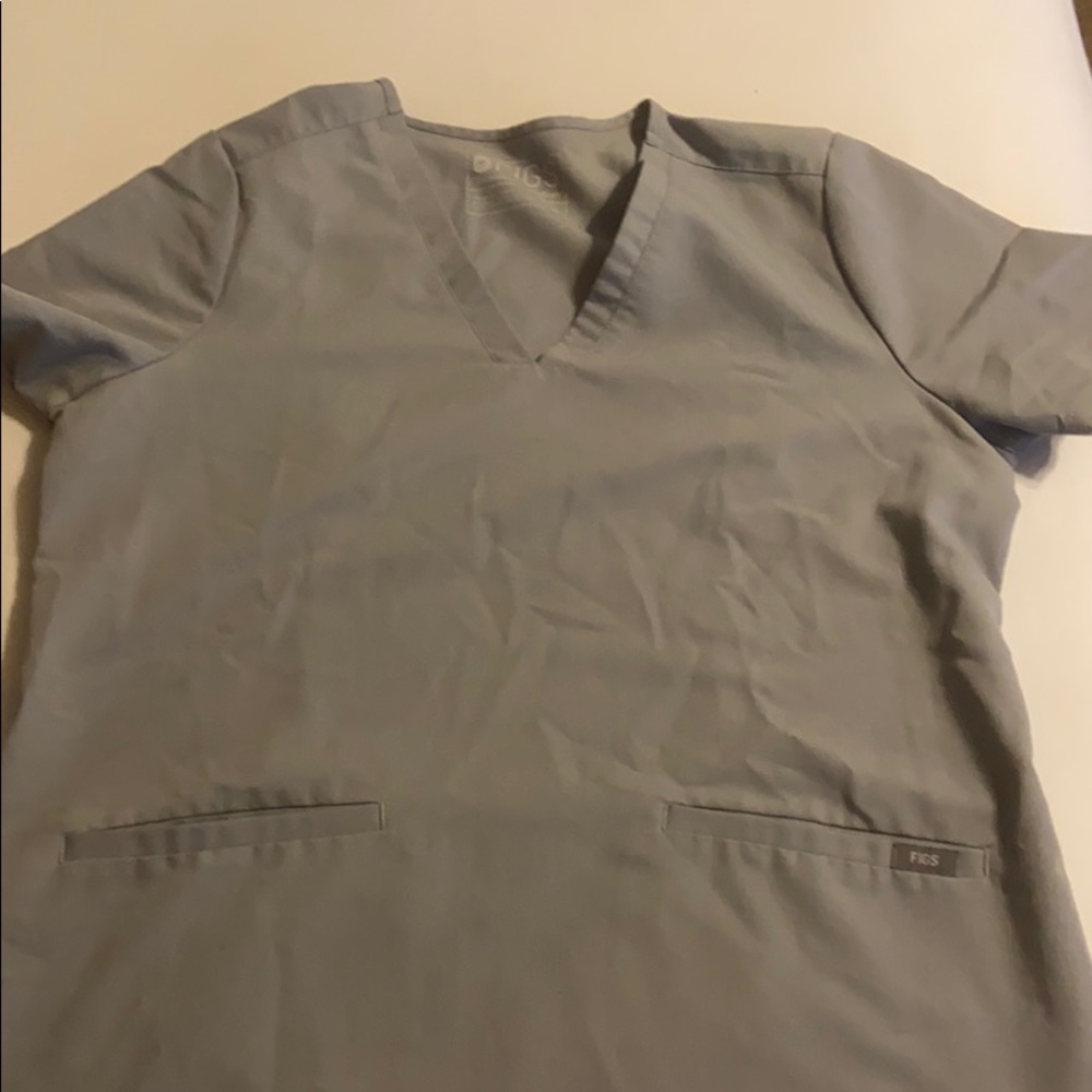 FIGS scrub top